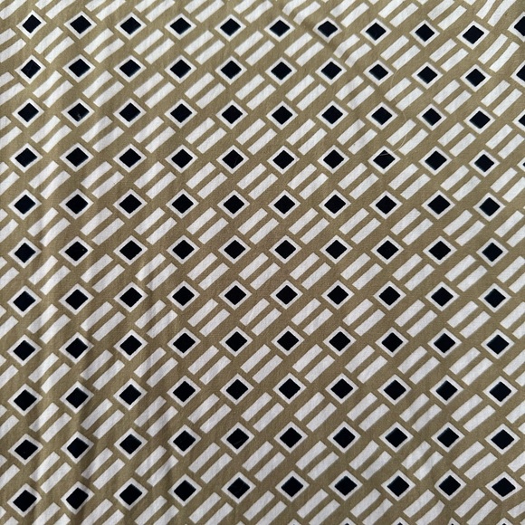 Men’s Guess short sleeve shirt - Picture 3 of 3